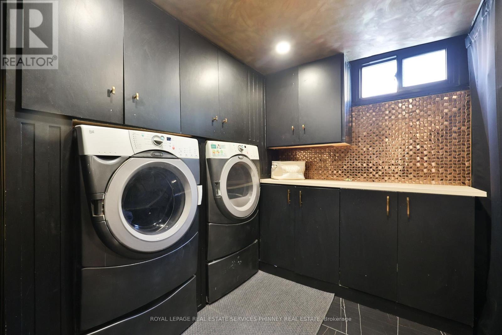 75 Rangoon Road, Toronto, Ontario  M9C 4N8 - Photo 38 - W12926426