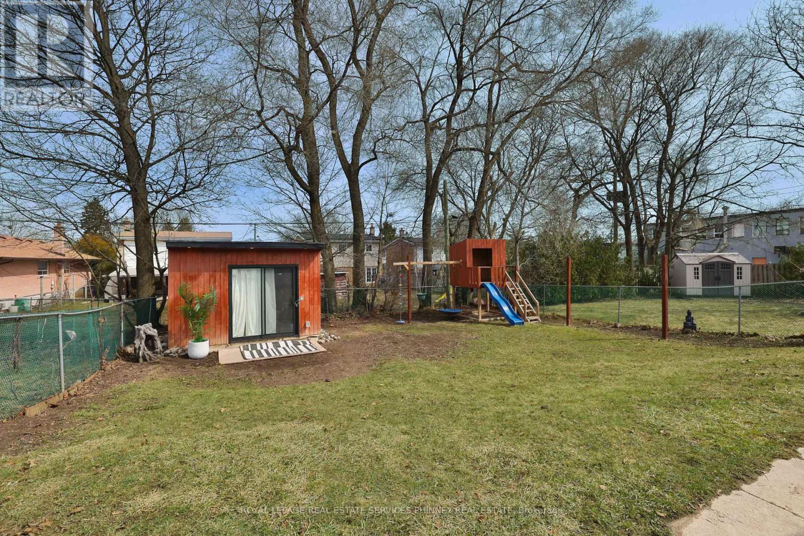 75 Rangoon Road, Toronto, Ontario  M9C 4N8 - Photo 41 - W12926426