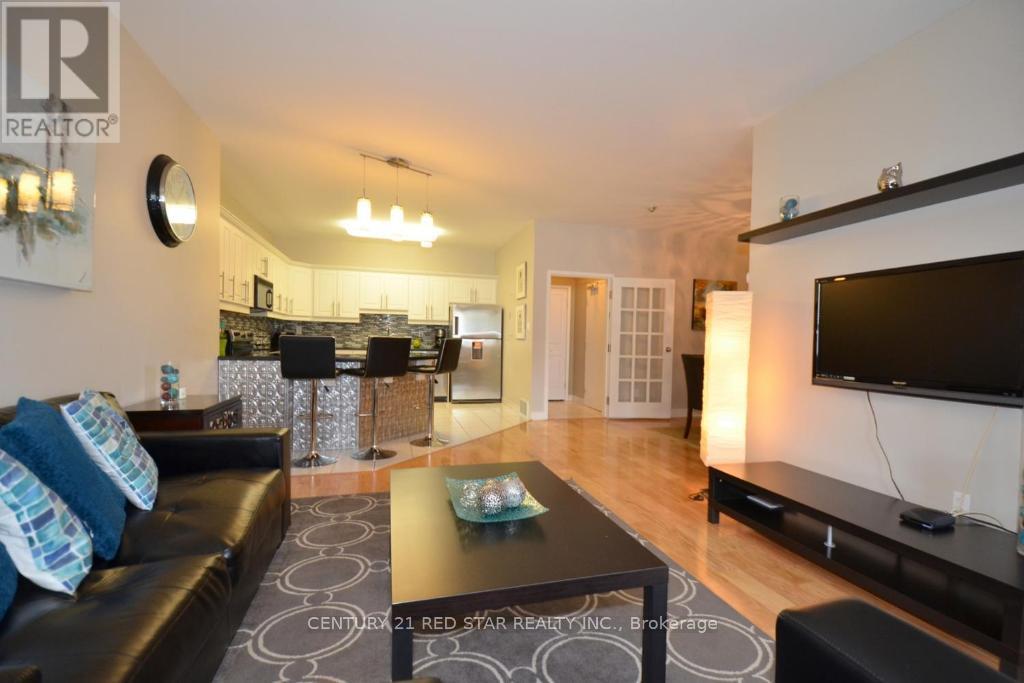 2 - 630 Main Street E, Hamilton, Ontario  L8M 1J7 - Photo 2 - X12926232