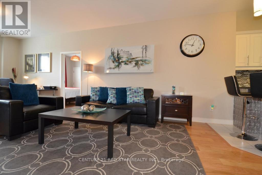 2 - 630 Main Street E, Hamilton, Ontario  L8M 1J7 - Photo 4 - X12926232