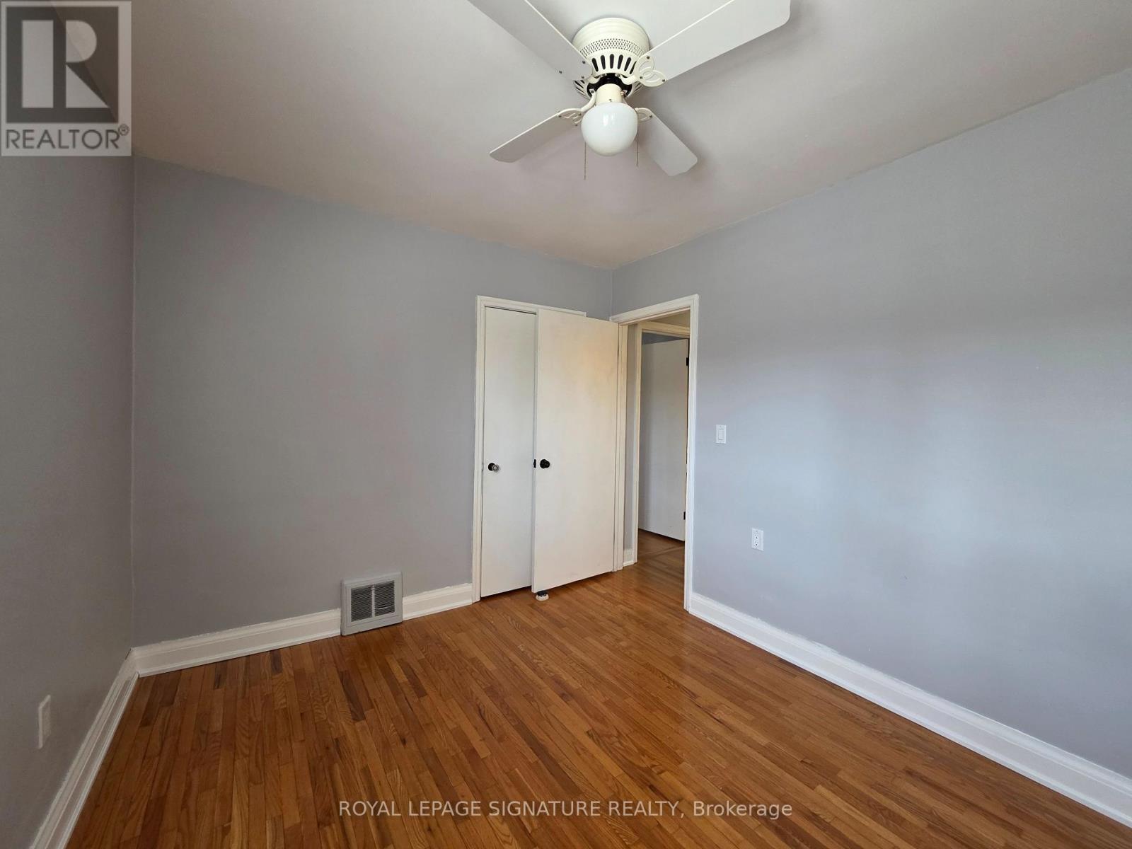 Upper Level - 100 Corman Avenue, Hamilton, Ontario L8G 3W2 - Photo 12 - X12926376