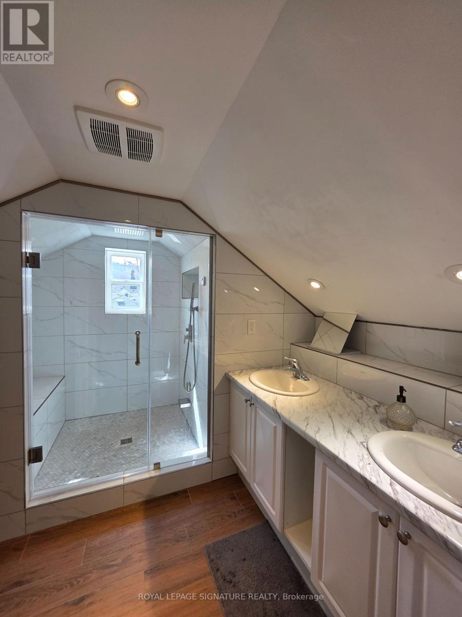 Upper Level - 100 Corman Avenue, Hamilton, Ontario L8G 3W2 - Photo 15 - X12926376