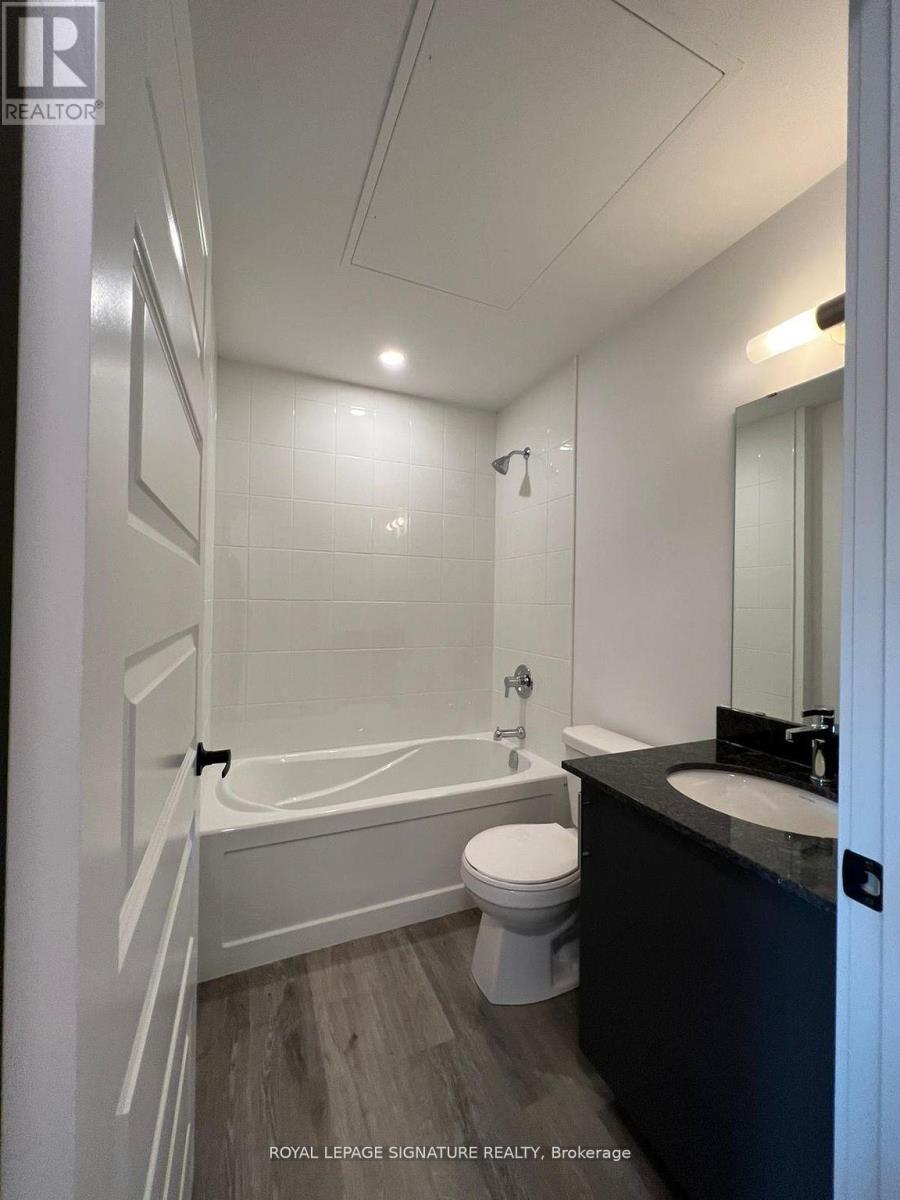 301 - 26 Lowes Road W, Guelph (Clairfields/hanlon Business Park), Ontario  N1G 4X2 - Photo 10 - X12926404