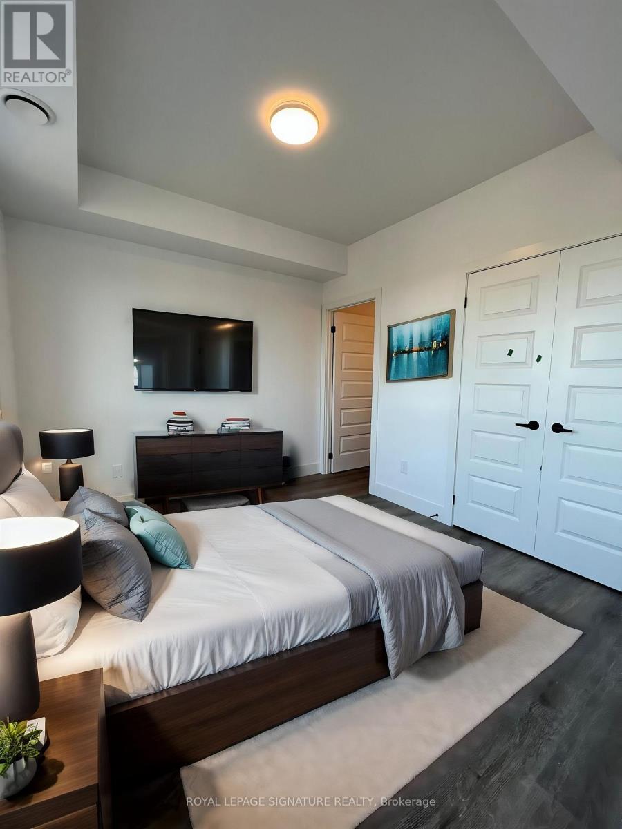 301 - 26 Lowes Road W, Guelph (Clairfields/hanlon Business Park), Ontario  N1G 4X2 - Photo 11 - X12926404