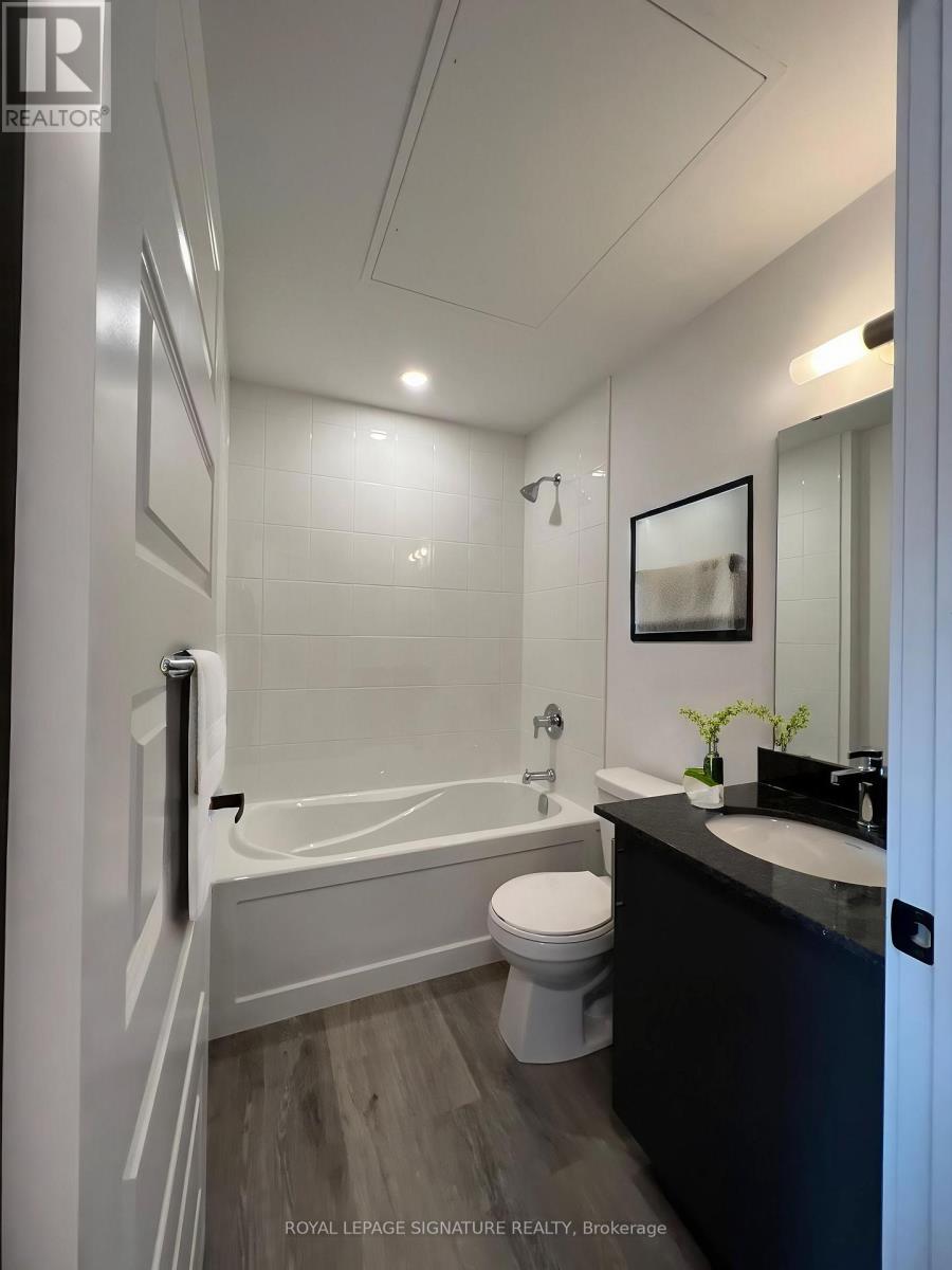 301 - 26 Lowes Road W, Guelph (Clairfields/hanlon Business Park), Ontario  N1G 4X2 - Photo 16 - X12926404