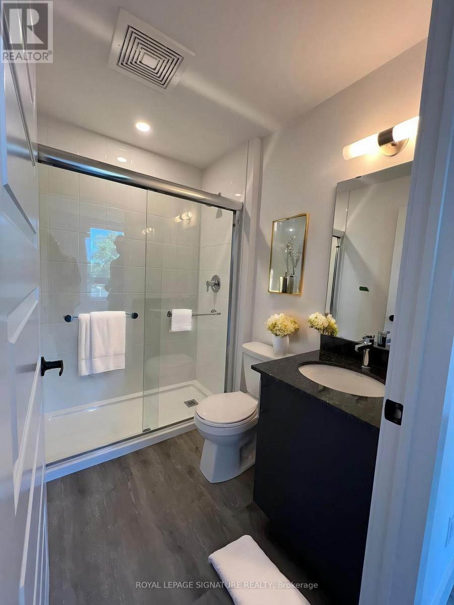 301 - 26 Lowes Road W, Guelph (Clairfields/hanlon Business Park), Ontario  N1G 4X2 - Photo 19 - X12926404