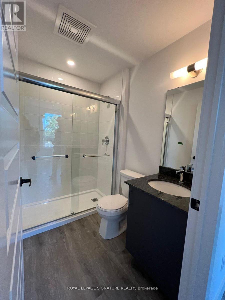 301 - 26 Lowes Road W, Guelph (Clairfields/hanlon Business Park), Ontario  N1G 4X2 - Photo 8 - X12926404