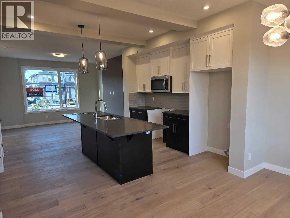 245 Cobblestone Gate Sw, Airdrie, Alberta  T4B 4Z9 - Photo 8 - A2275520