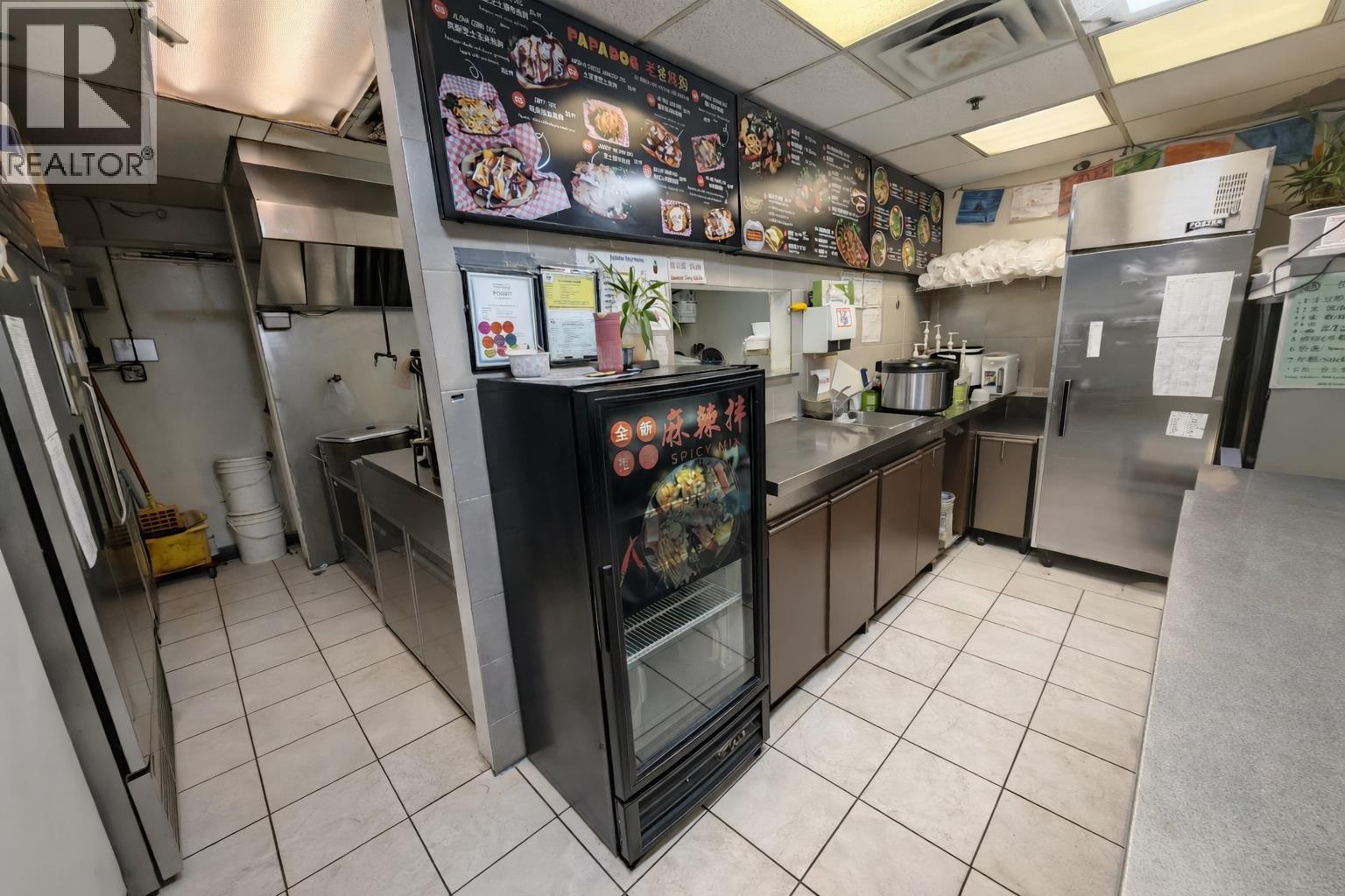 B1 5728 University Boulevard, Vancouver, British Columbia  V6T 1K6 - Photo 3 - C8077363