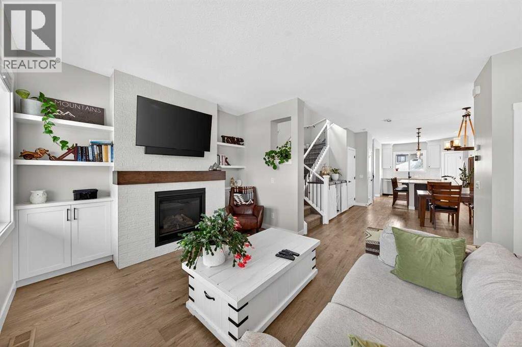 216 Hillcrest Road Sw, Airdrie, Alberta  T4B 4J8 - Photo 10 - A2295692