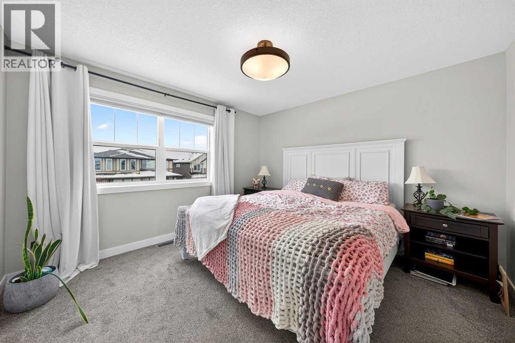 216 Hillcrest Road Sw, Airdrie, Alberta  T4B 4J8 - Photo 29 - A2295692