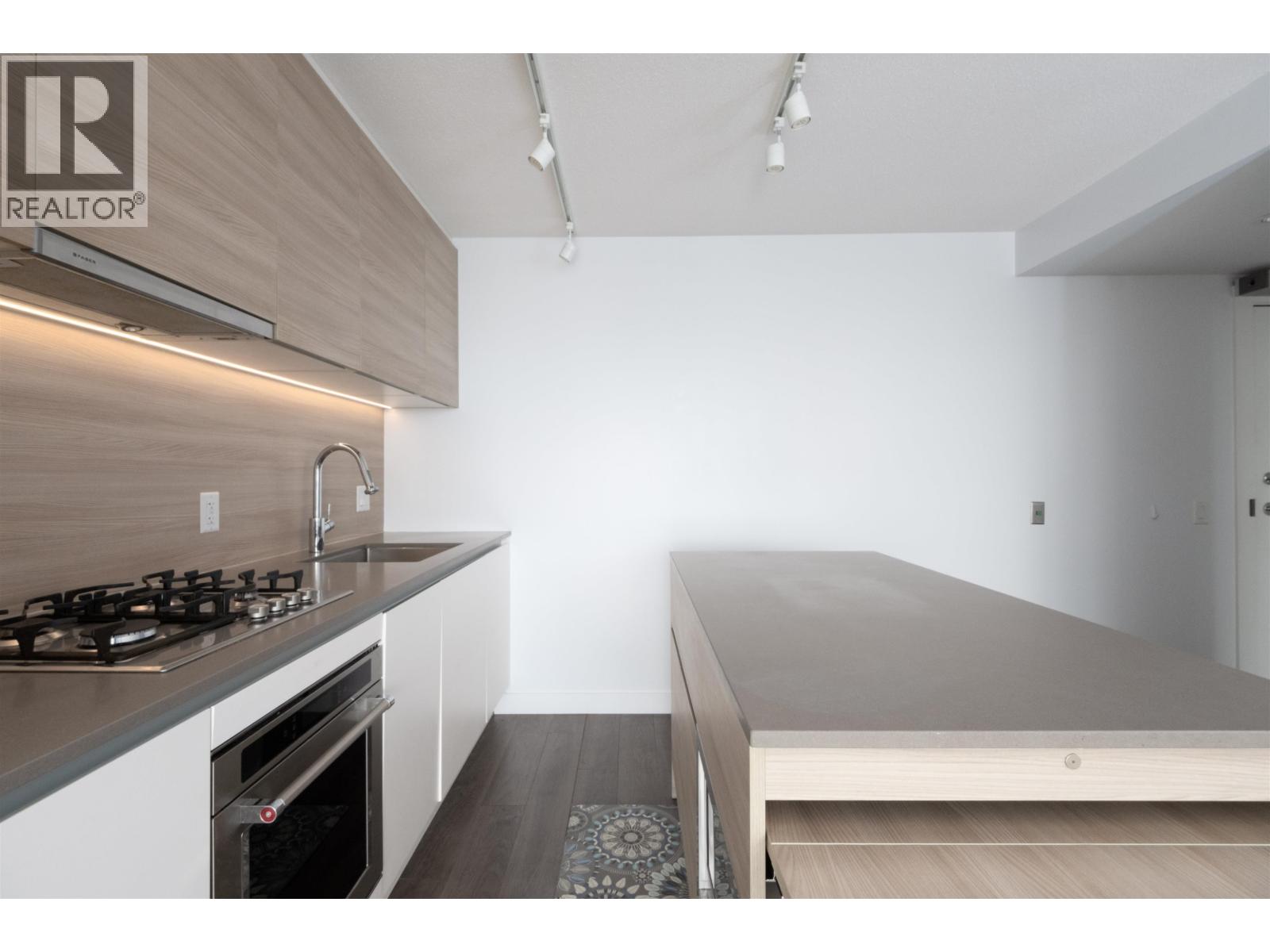 1012 988 Quayside Drive, New Westminster, British Columbia  V3M 0L5 - Photo 5 - R3103312