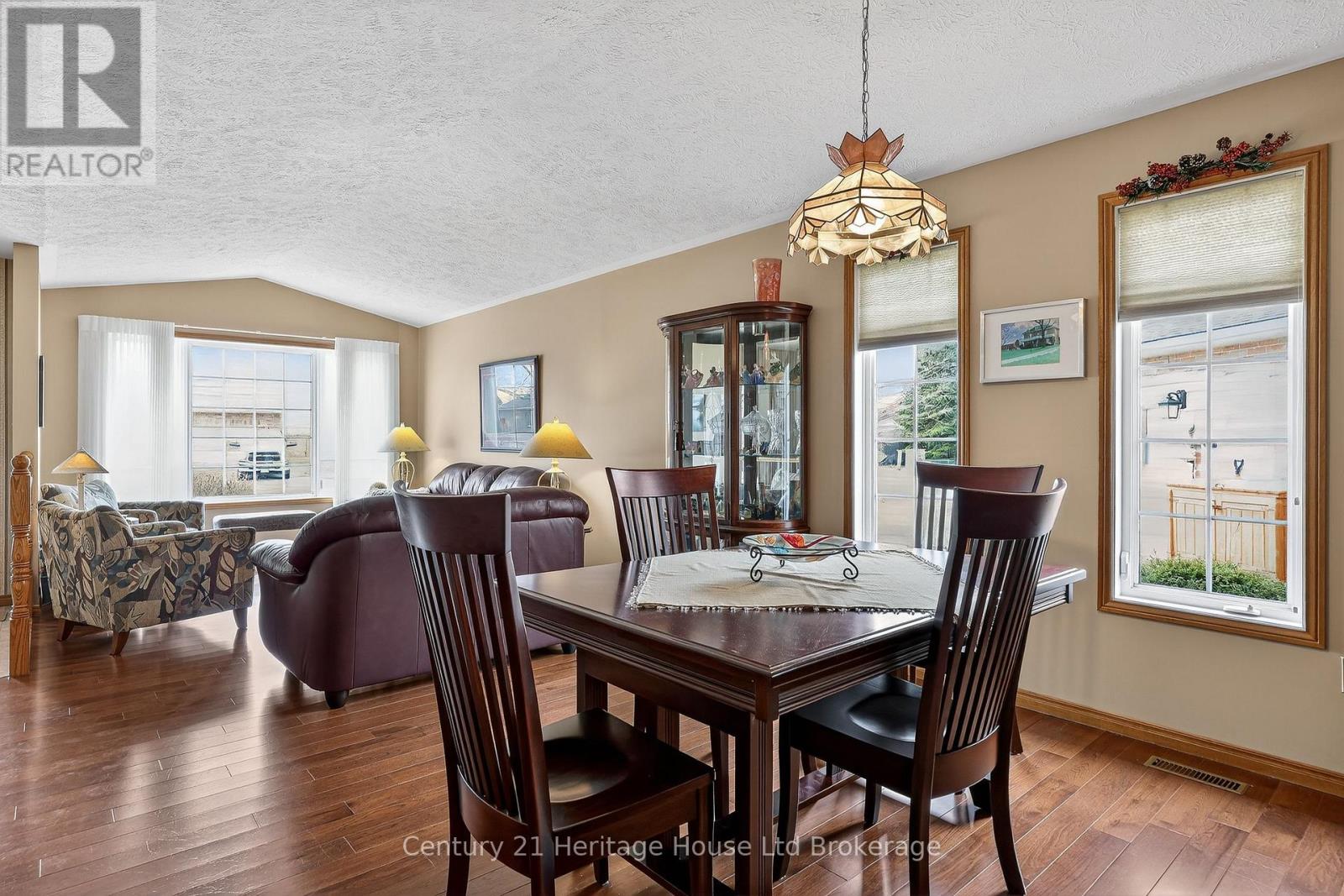 11 Mccreery Road, Ingersoll, Ontario N5C 4E9 - Photo 10 - X12926504