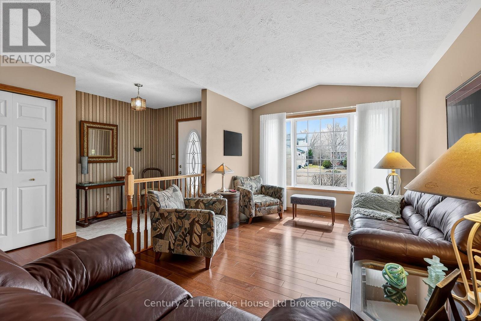 11 Mccreery Road, Ingersoll, Ontario N5C 4E9 - Photo 8 - X12926504