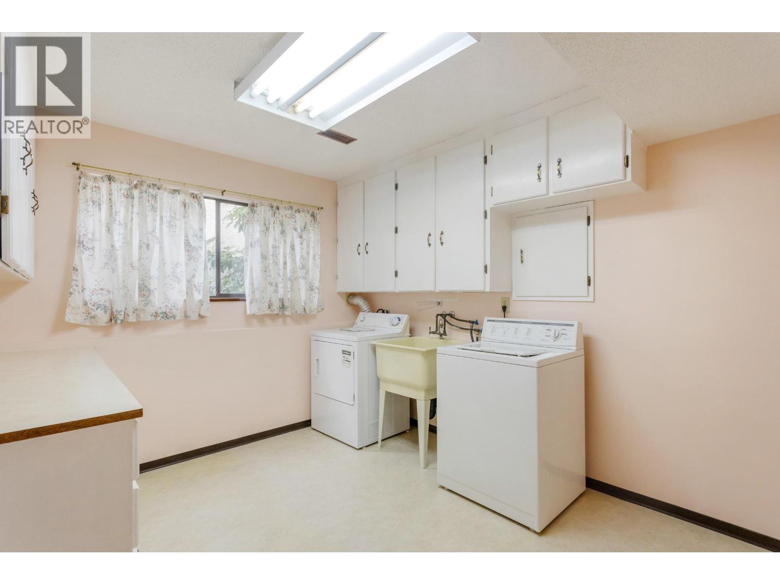 5825 Clinton Street, Burnaby, British Columbia  V5J 2M4 - Photo 21 - R3101120