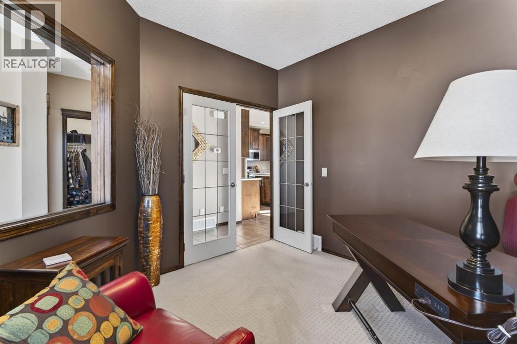 3 Pantego Avenue Nw, Calgary, Alberta  T3K 0C4 - Photo 18 - A2289847