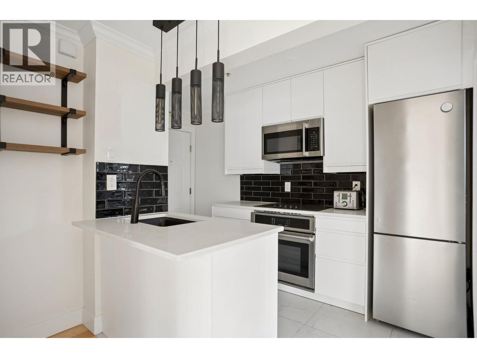 213 1940 Barclay Street, Vancouver, British Columbia  V6G 1L3 - Photo 2 - R3104068