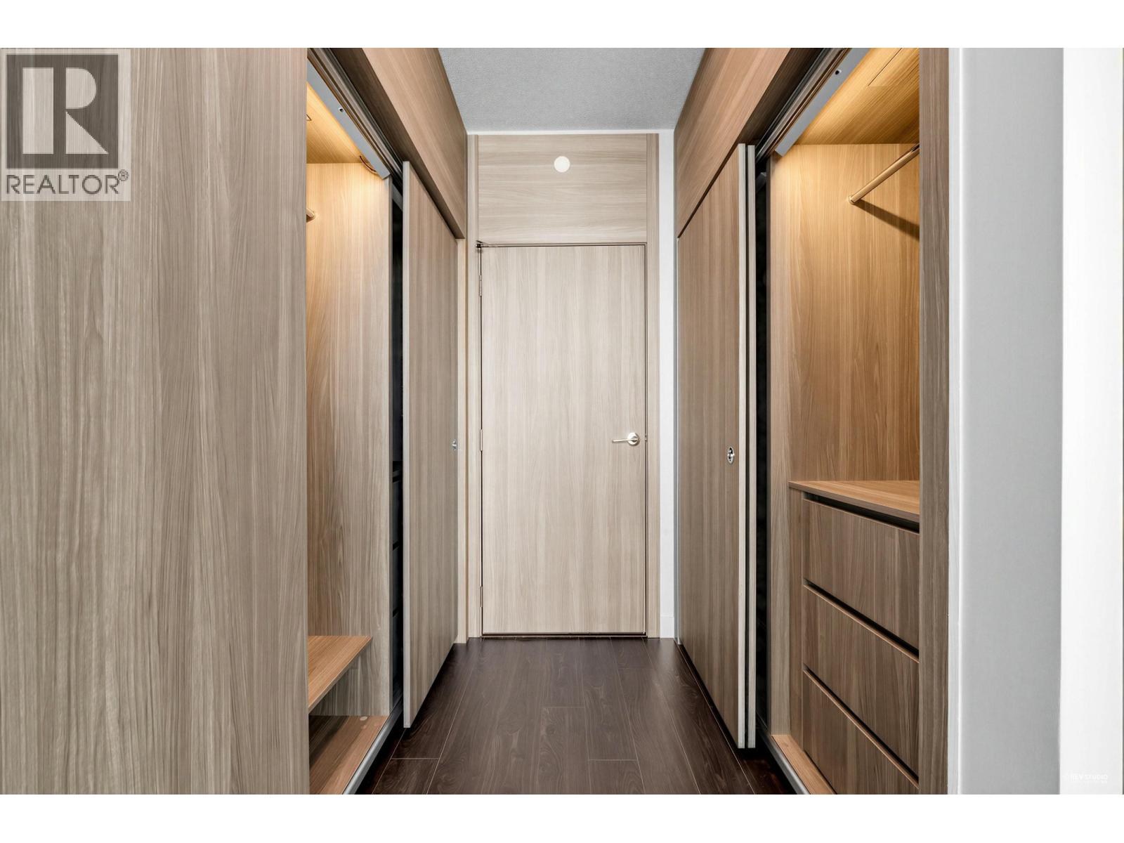 1215 8611 Hazelbridge Way, Richmond, British Columbia  V6X 0W8 - Photo 14 - R3104087