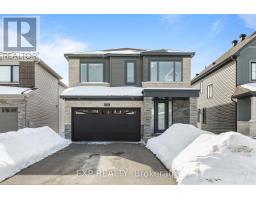 611 RIBBON STREET, Ottawa, Ontario