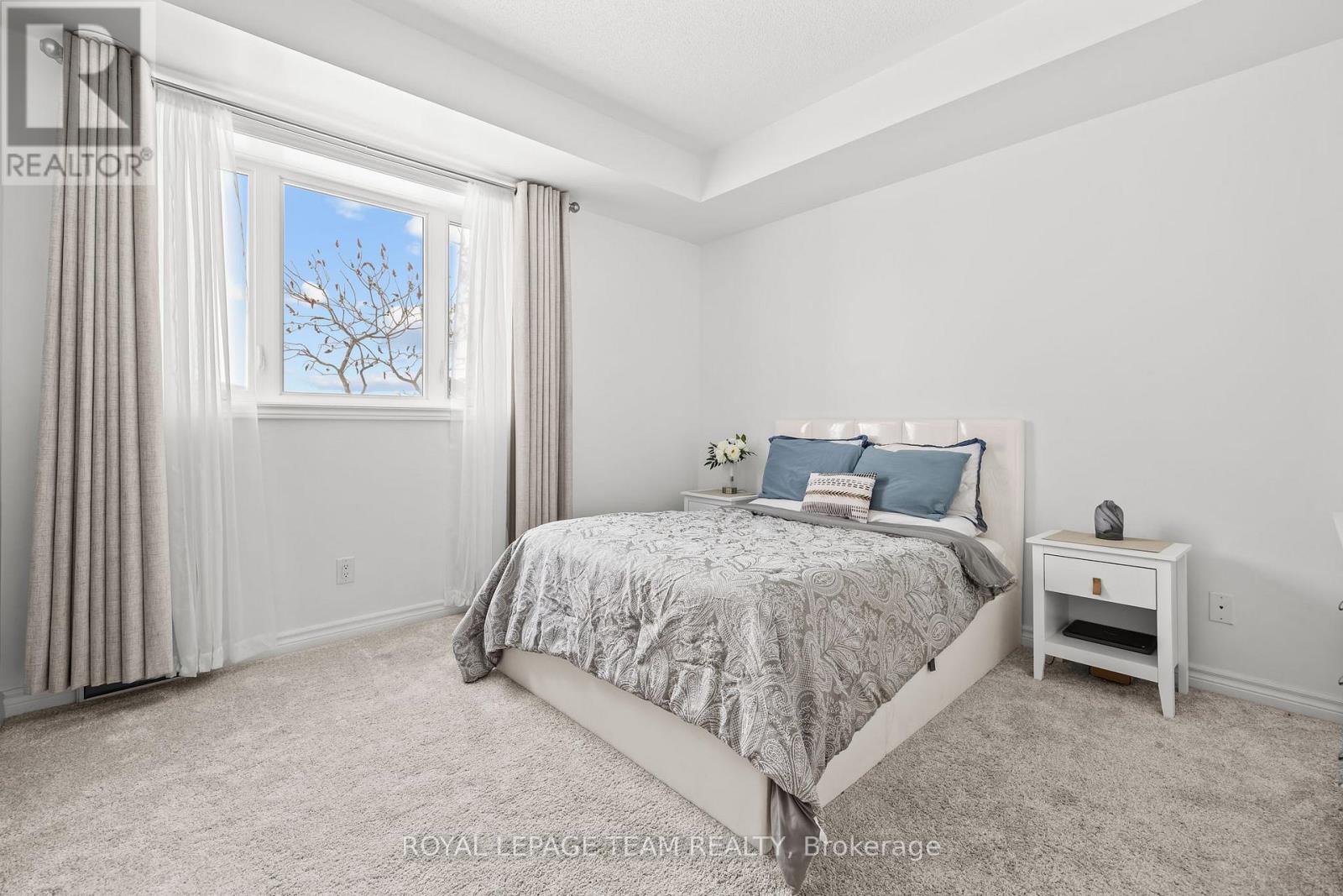 54 - 366 Wood Acres Grove, Ottawa, Ontario  K1T 0M7 - Photo 14 - X12926506