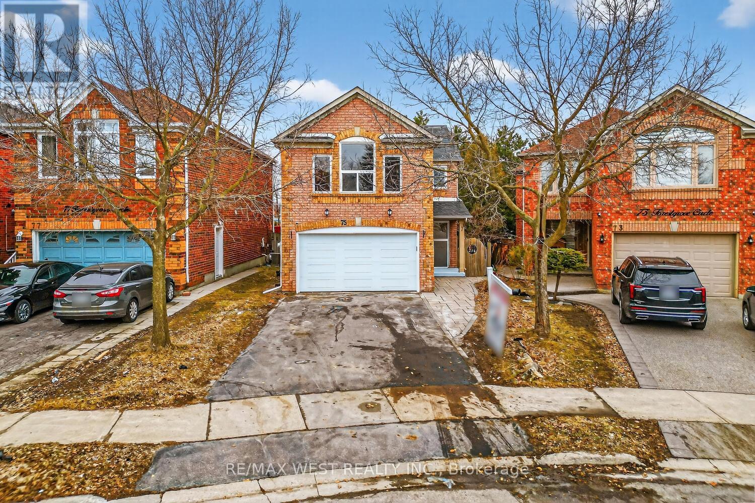 75 Forestgrove Circle, Brampton, Ontario  L6Z 4T3 - Photo 3 - W12926246