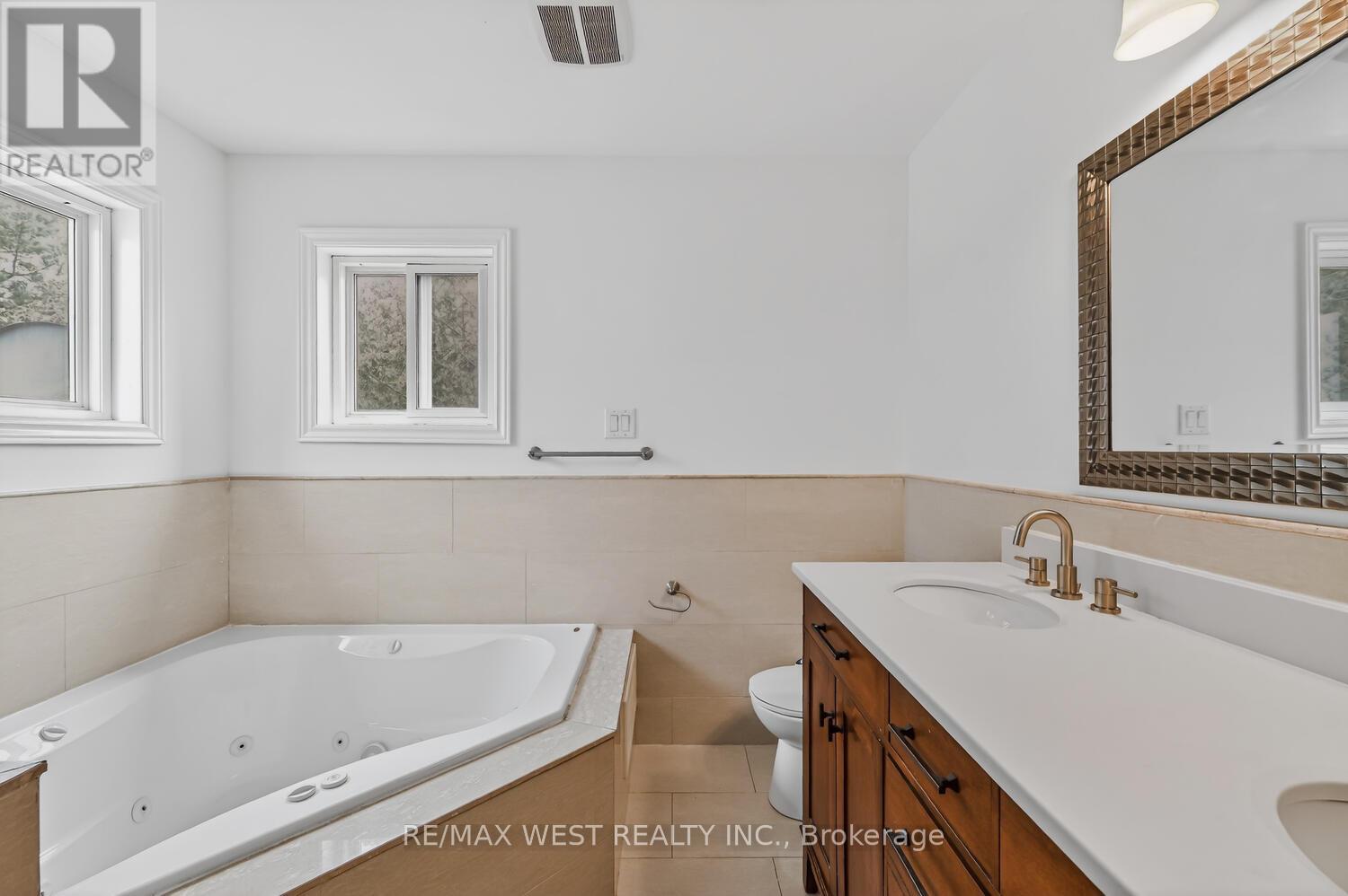 75 Forestgrove Circle, Brampton, Ontario  L6Z 4T3 - Photo 23 - W12926246