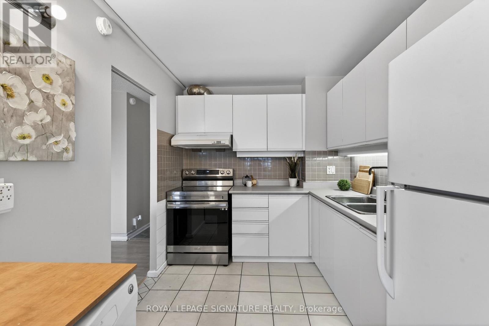 1202 - 725 Don Mills Road, Toronto, Ontario  M3C 1S6 - Photo 14 - C12926462