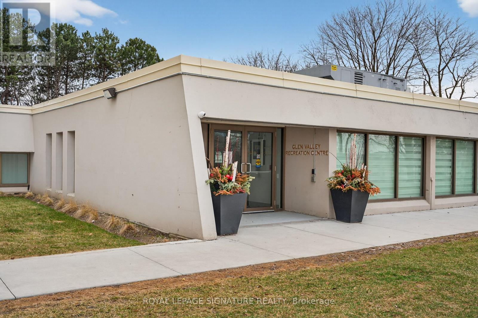 1202 - 725 Don Mills Road, Toronto, Ontario  M3C 1S6 - Photo 23 - C12926462