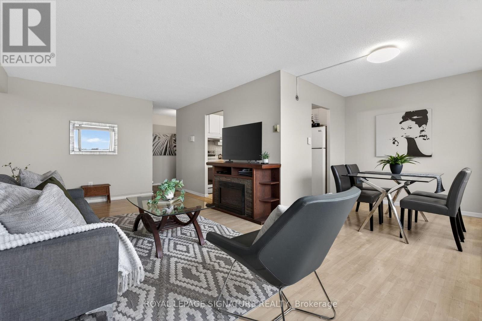 1202 - 725 Don Mills Road, Toronto, Ontario  M3C 1S6 - Photo 8 - C12926462