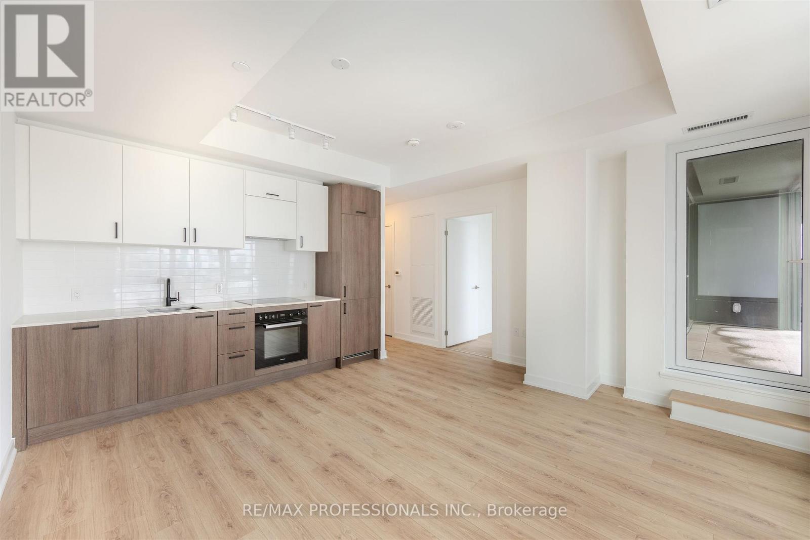 720 - 1 Quarrington Lane, Toronto (Banbury-Don Mills), Ontario  M3C 0S4 - Photo 8 - C12926472