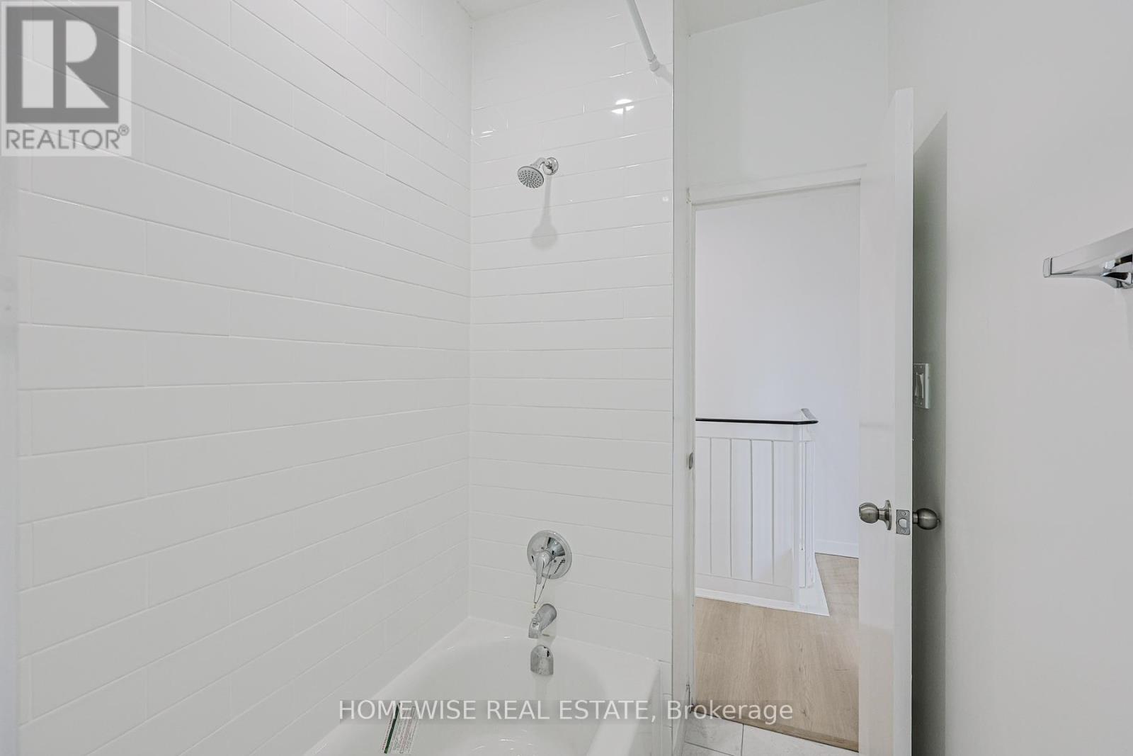 3rd Floor - 326 College Street, Toronto (University), Ontario  M5T 1S3 - Photo 19 - C12926490