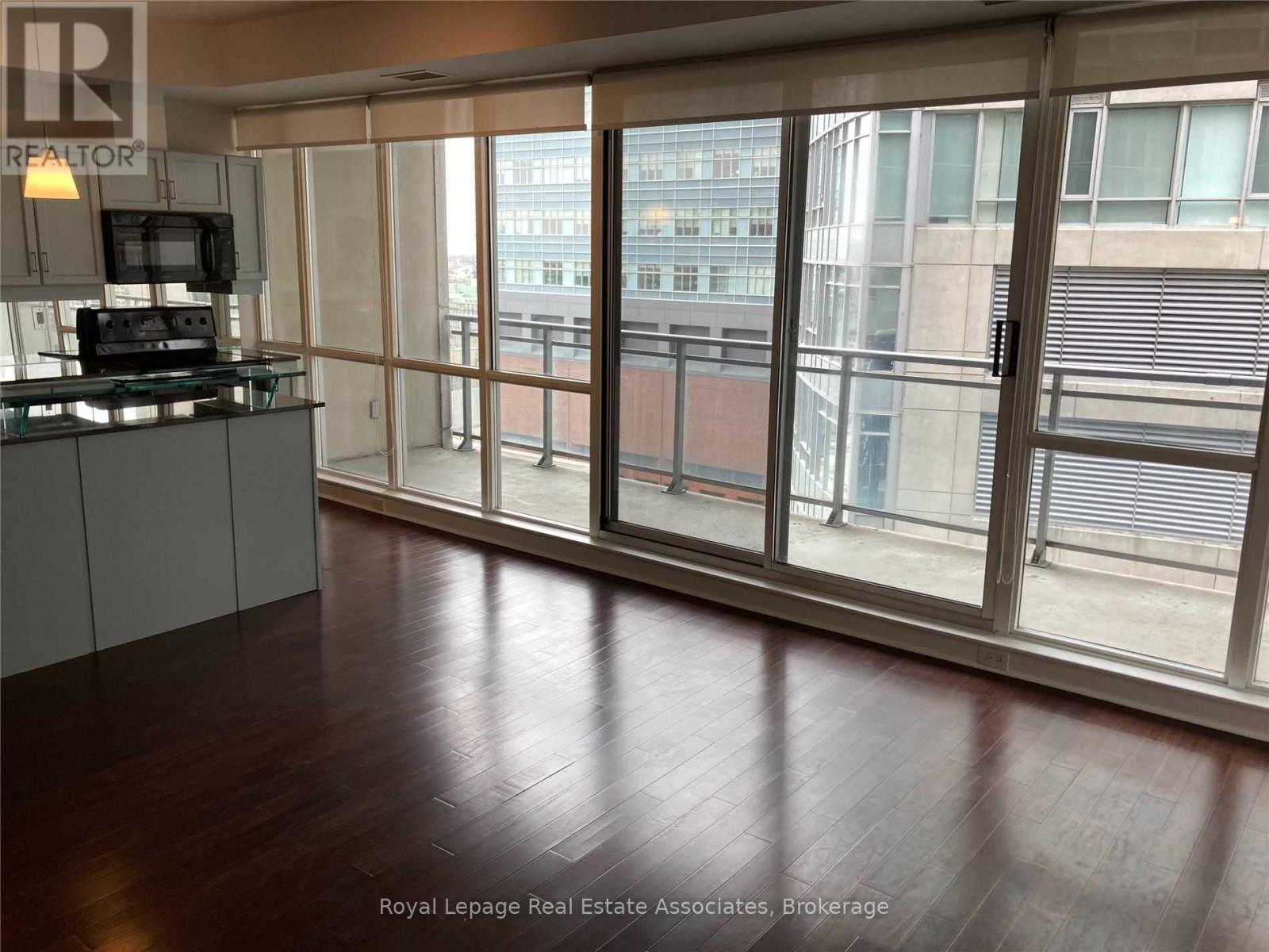 1904 - 220 Victoria Street, Toronto (Church-Yonge Corridor), Ontario  M5B 2R6 - Photo 7 - C12926524