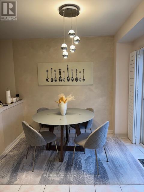 11 Robideau Place, Whitby (Pringle Creek), Ontario  L1R 3G8 - Photo 8 - E12926476