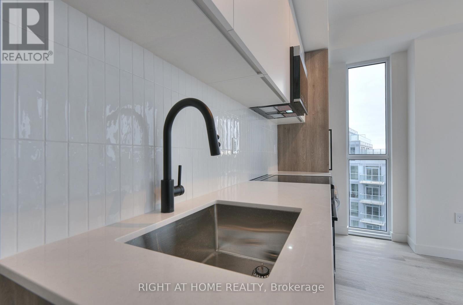 701 - 1635 Military Trail, Toronto (Highland Creek), Ontario  M1C 1B2 - Photo 8 - E12926494