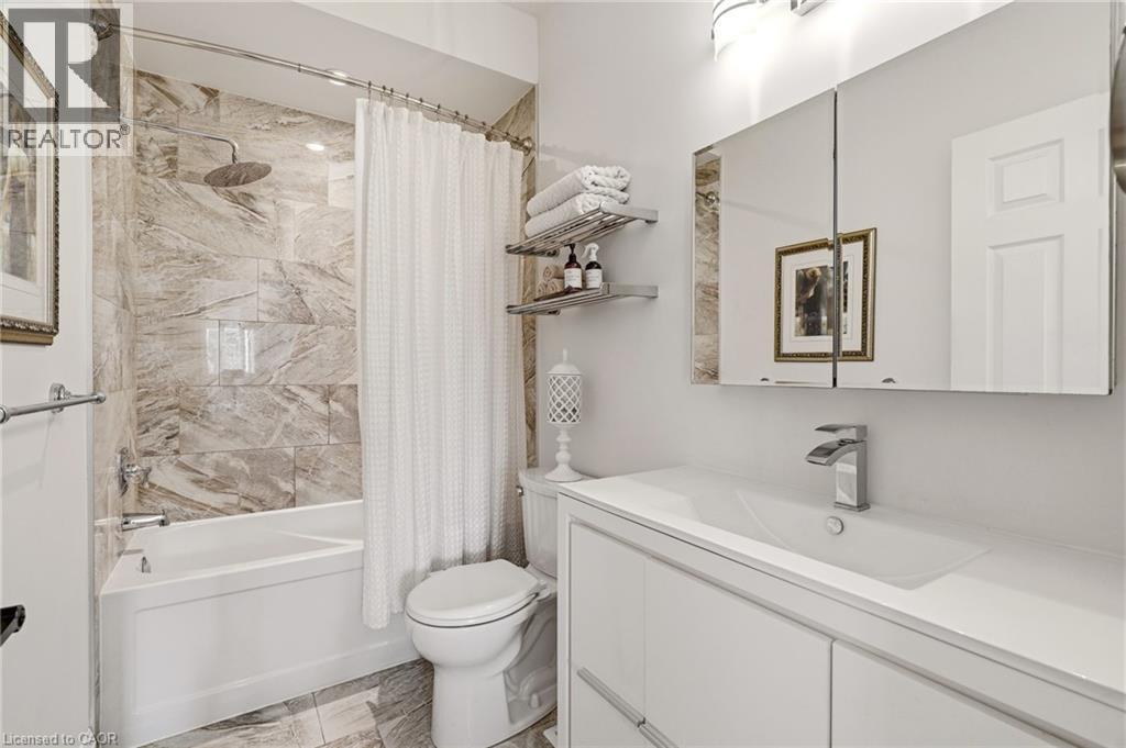 2243 Turnberry Road Unit# 70, Burlington, Ontario  L7M 4Y6 - Photo 28 - 40815514