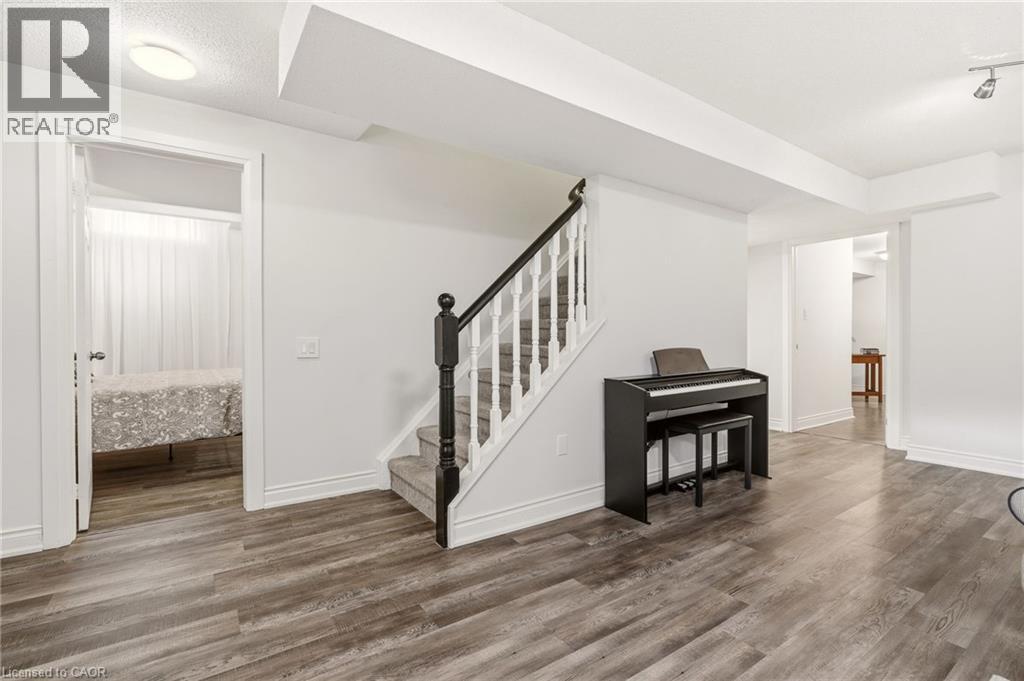 2243 Turnberry Road Unit# 70, Burlington, Ontario  L7M 4Y6 - Photo 40 - 40815514