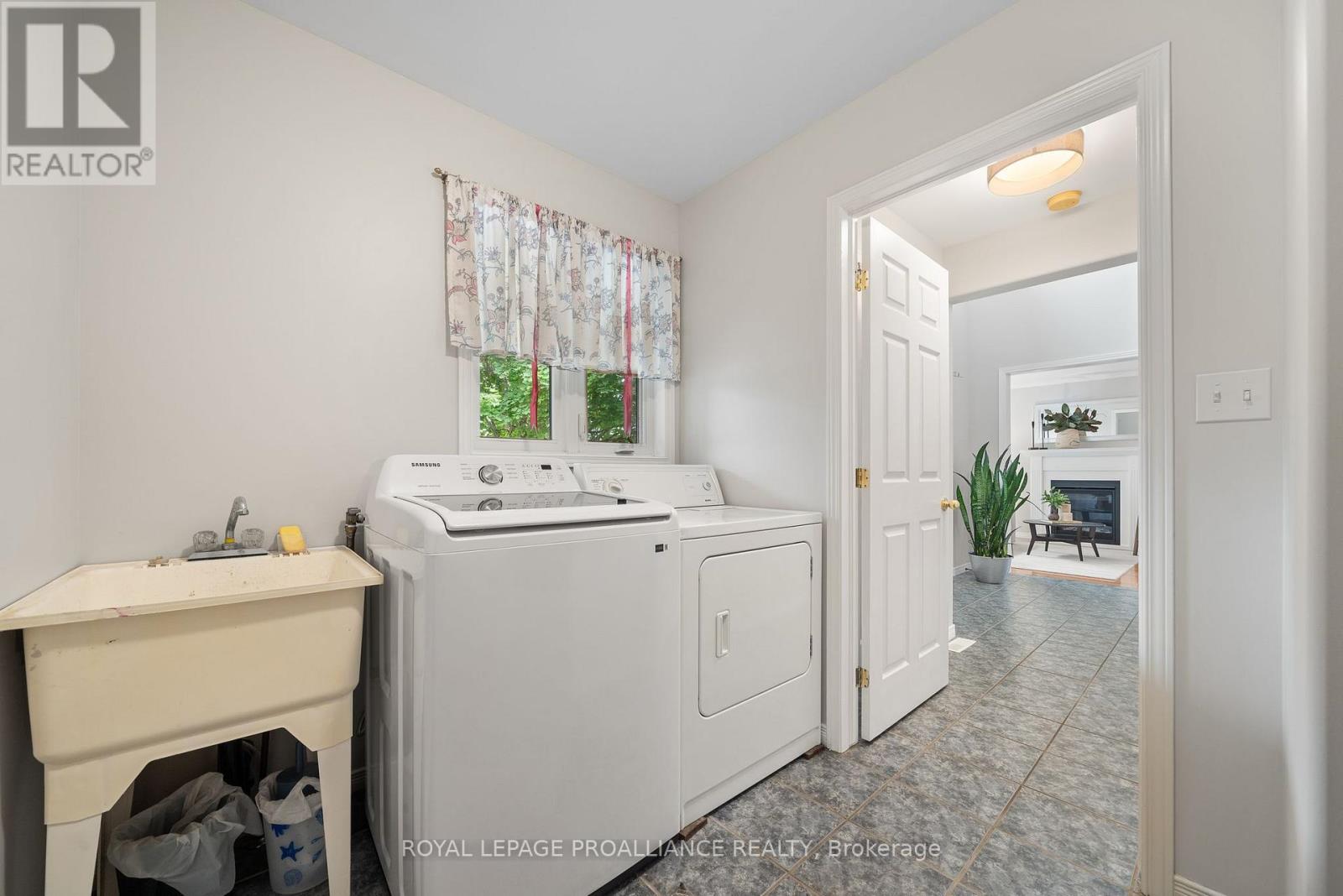 8 Linden Lane, Belleville, Ontario  K8N 5W9 - Photo 43 - X12926518