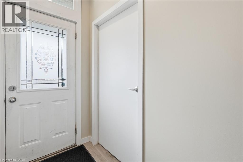 43 Ashley Street Unit# Upper, Hamilton, Ontario  L8L 5S5 - Photo 2 - 40812567