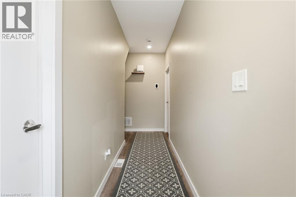 43 Ashley Street Unit# Upper, Hamilton, Ontario  L8L 5S5 - Photo 4 - 40812567