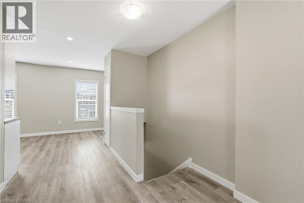 43 Ashley Street Unit# Upper, Hamilton, Ontario  L8L 5S5 - Photo 7 - 40812567