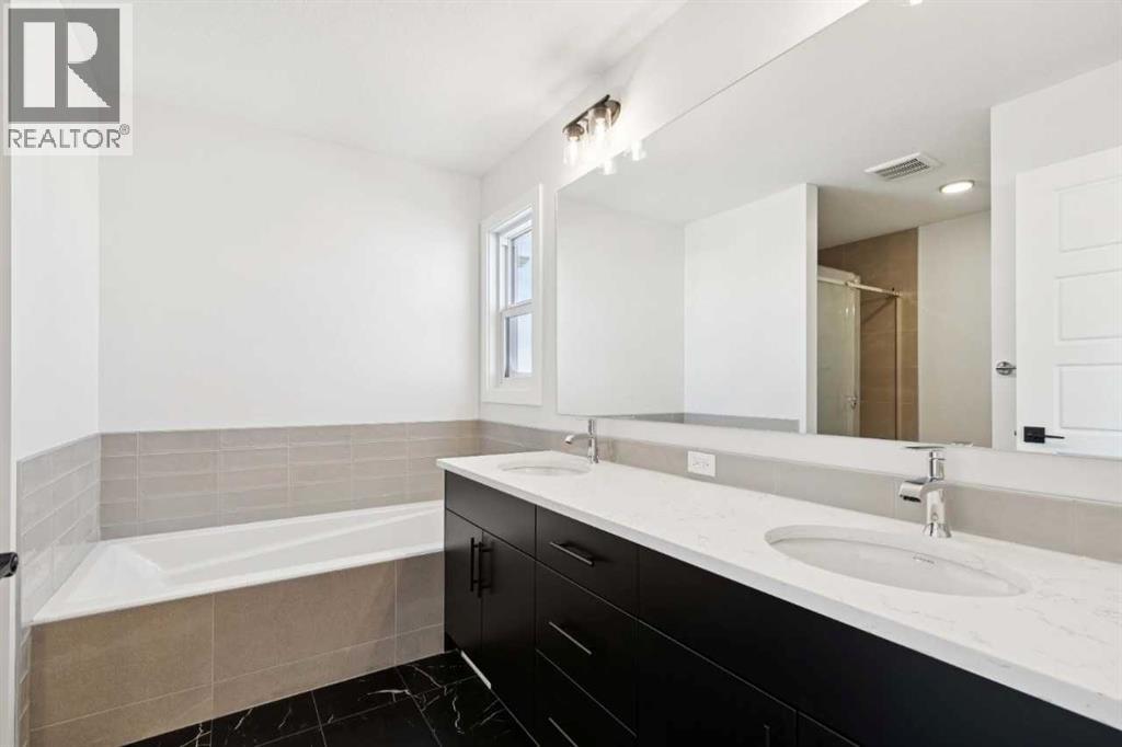 575 Buffaloberry Manor Se, Calgary, Alberta  T3M 3Z1 - Photo 26 - A2272474