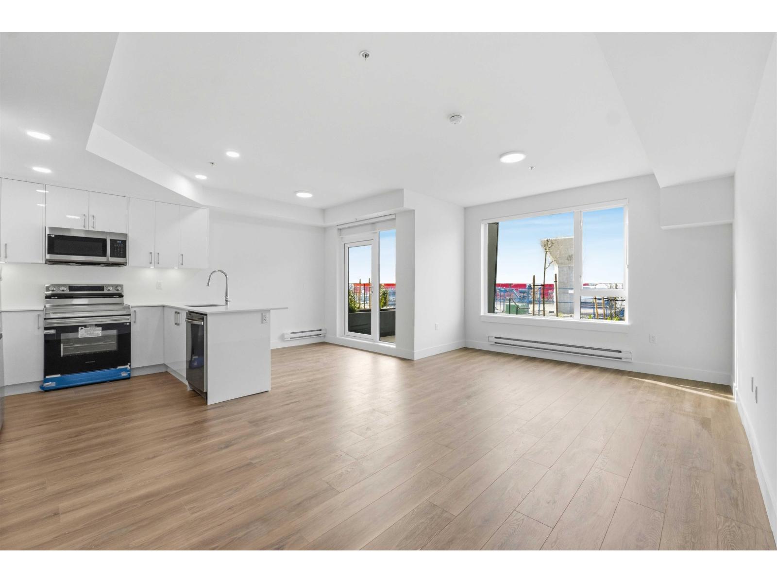 106 15739 Fraser Highway, Surrey, British Columbia  V4N 1G9 - Photo 20 - R3099892