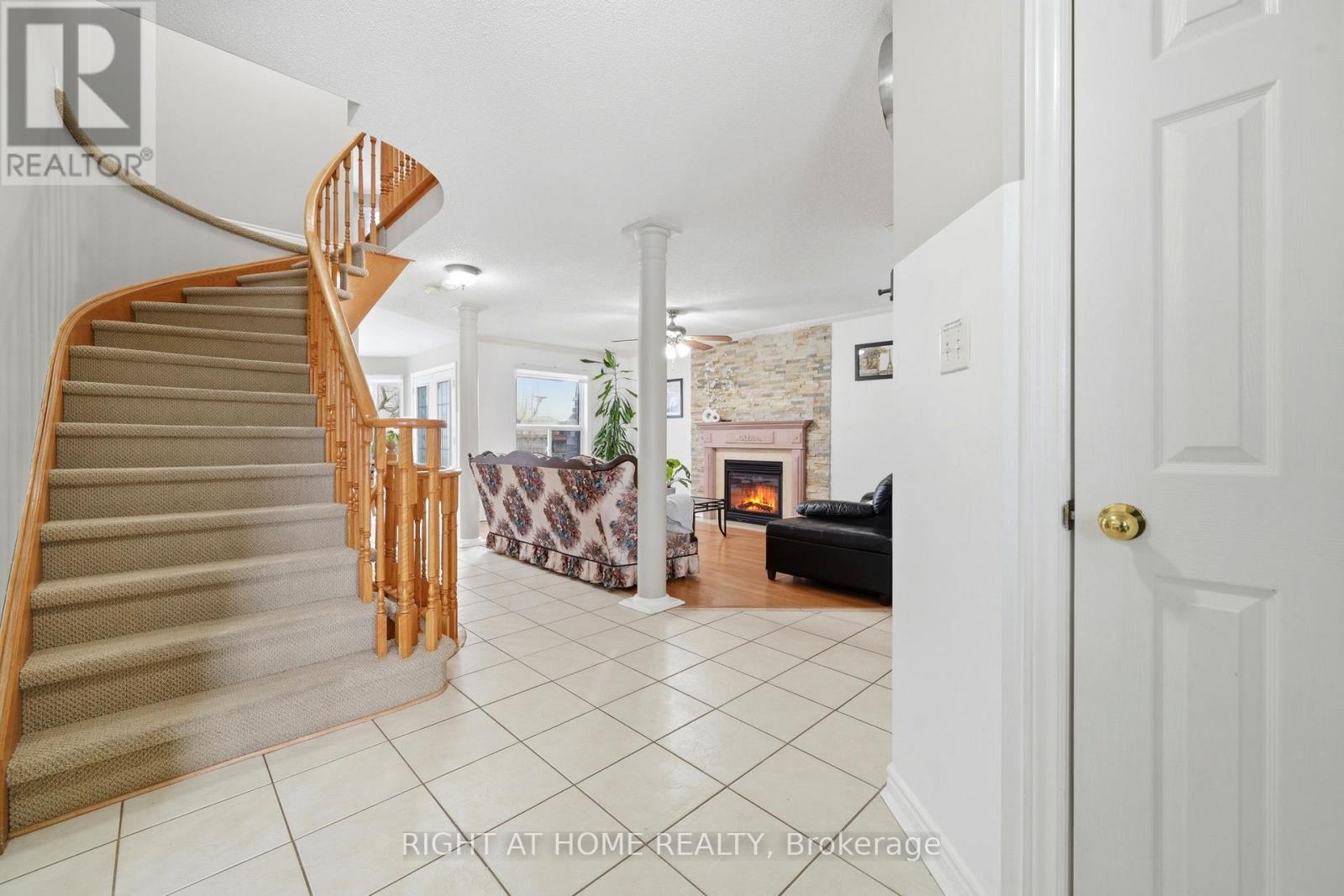 68 Kraus Road, Barrie (Edgehill Drive), Ontario  L4N 0N5 - Photo 7 - S12926484