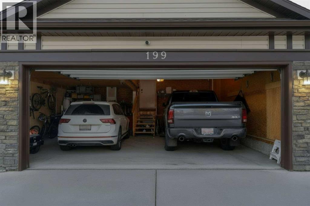 199 Hawkmere Road, Chestermere, Alberta  T1X 1T4 - Photo 38 - A2290630