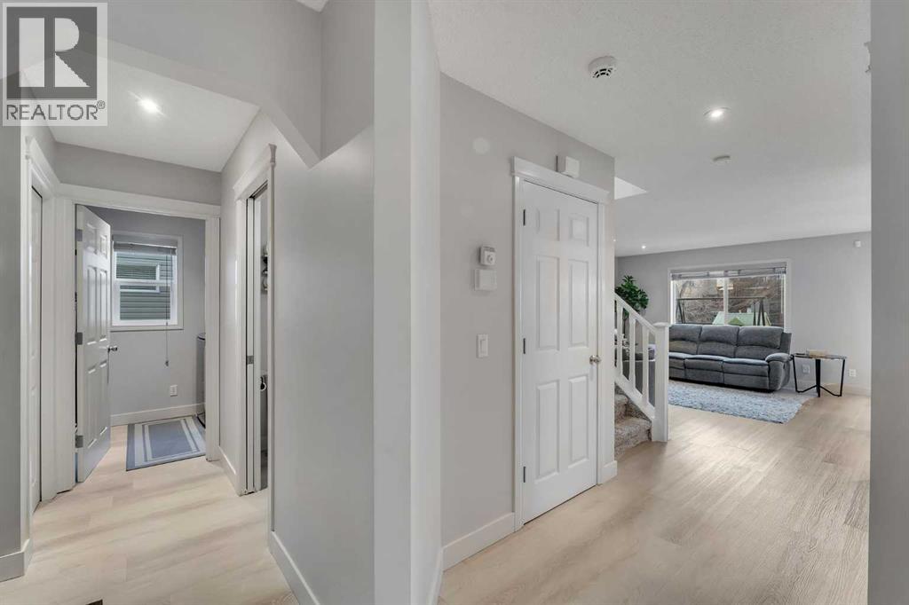 199 Hawkmere Road, Chestermere, Alberta  T1X 1T4 - Photo 5 - A2290630