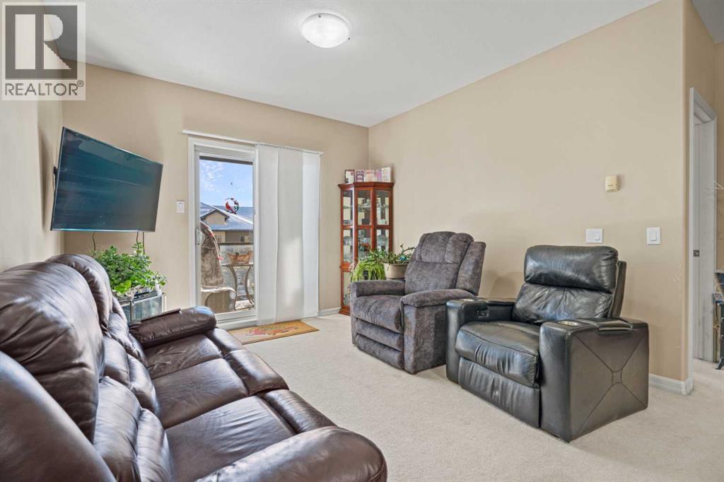 3403, 92 Crystal Shores Road, Okotoks, Alberta  T1S 2N1 - Photo 7 - A2293466