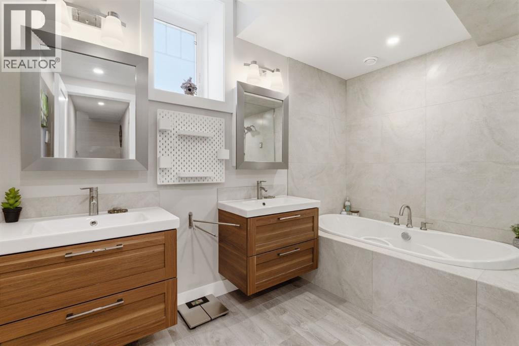 419 Cottageclub Cove, Rural Rocky View County, Alberta  T4C 1B4 - Photo 29 - A2294510