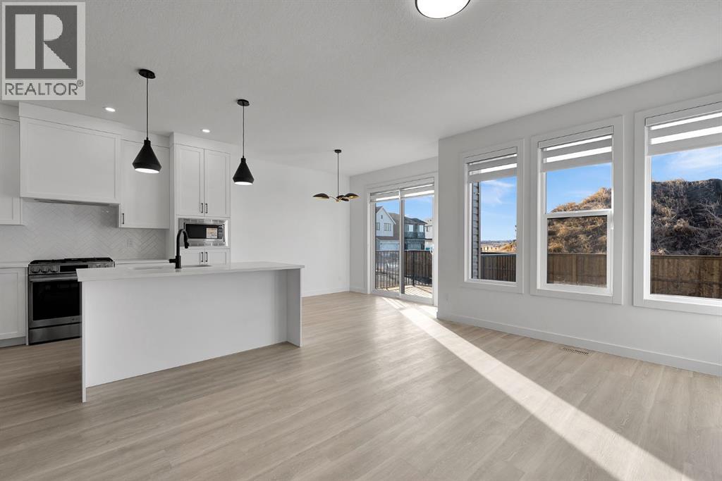 1357 South Point Parade SW, Airdrie, Alberta  T4B 5P3 - Photo 16 - A2296206