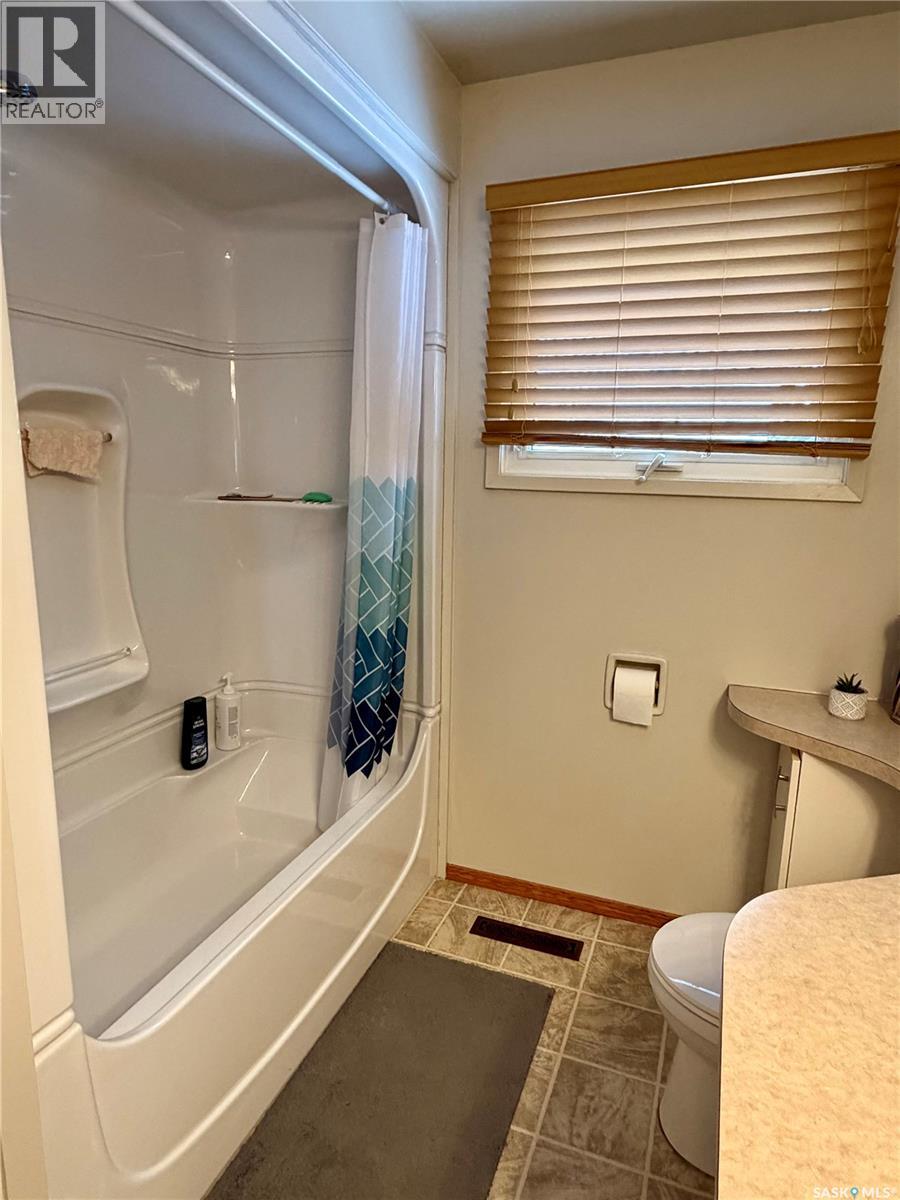 412 2nd Avenue E, Spiritwood, Saskatchewan  S0J 2M0 - Photo 14 - SK031383