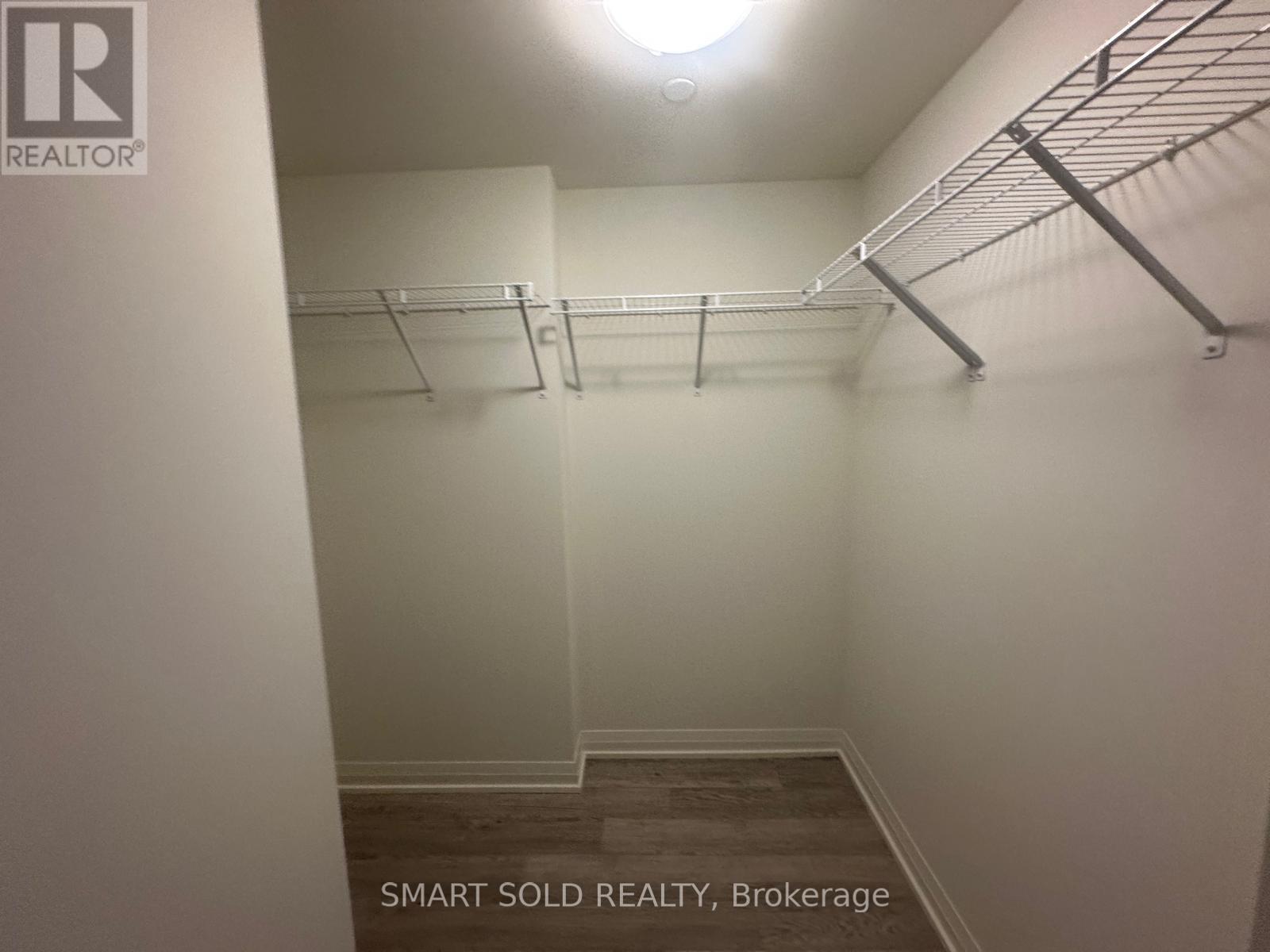 202 - 1415 Dundas Street E, Oakville, Ontario  L6H 7V8 - Photo 10 - W12926520